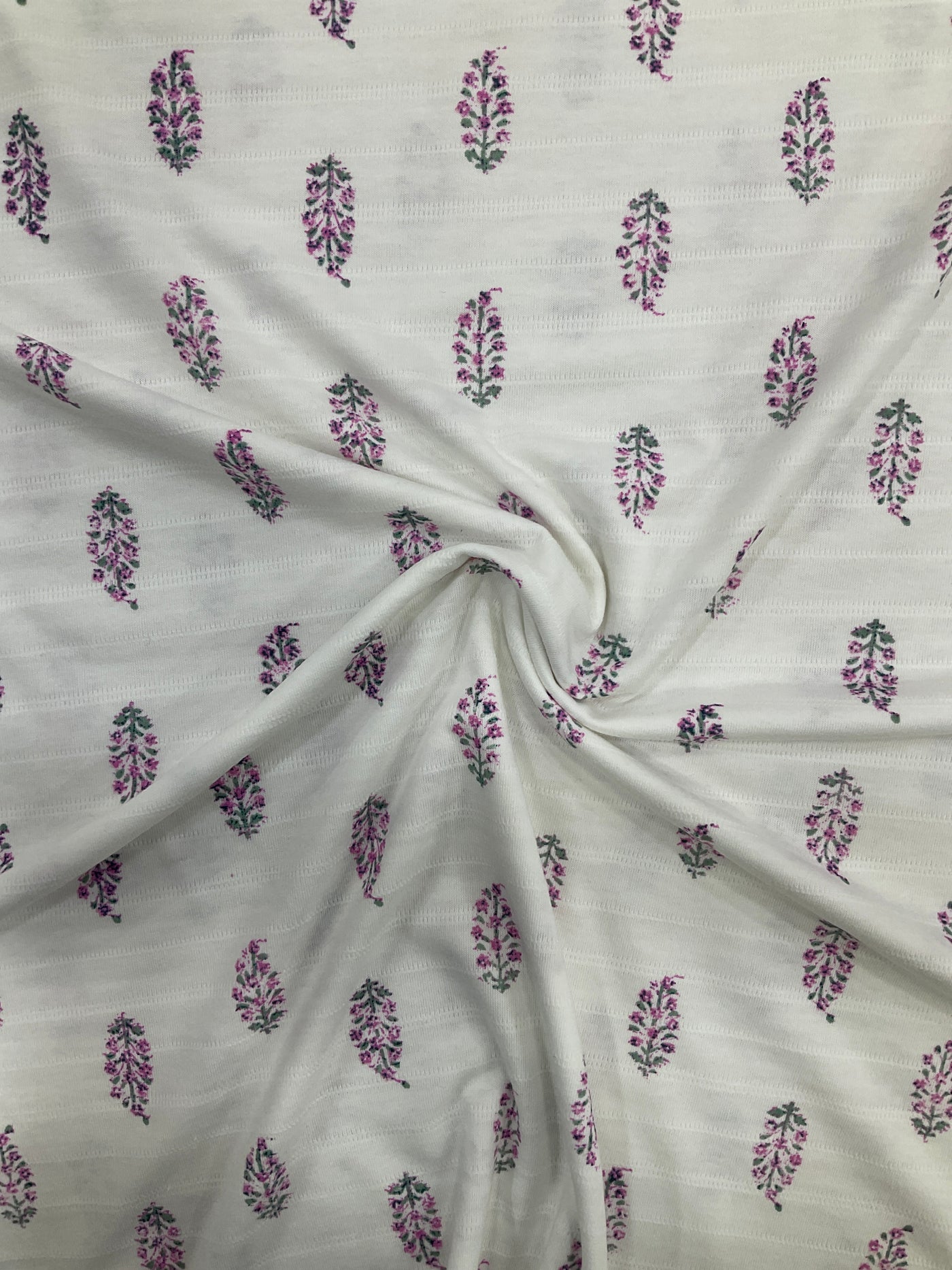 POLY COTTON JACQUARD PRINT